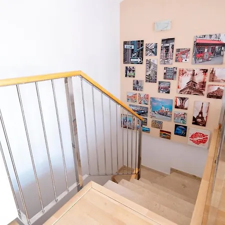 Duplex Per A 6 Amb Terrassa - Διαμέρισμα