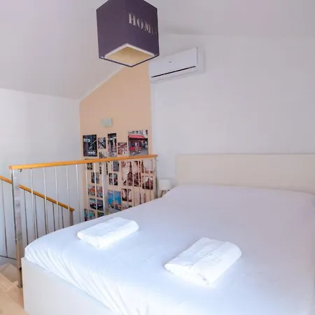 Duplex Per A 6 Amb Terrassa - Διαμέρισμα